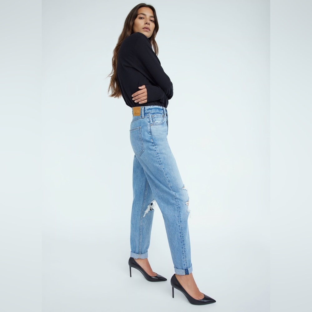 Aritzia Denim Forum The Boyfriend High Rise Loose 28L, Size 27